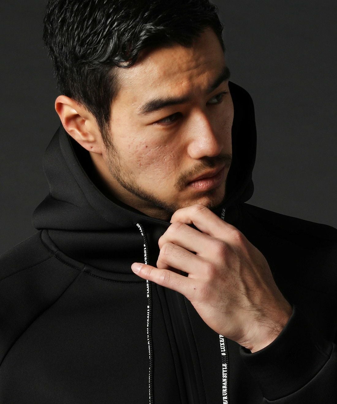 スポンジボンディングジップアップパーカー | REZES OFFICIAL ONLINE STORE