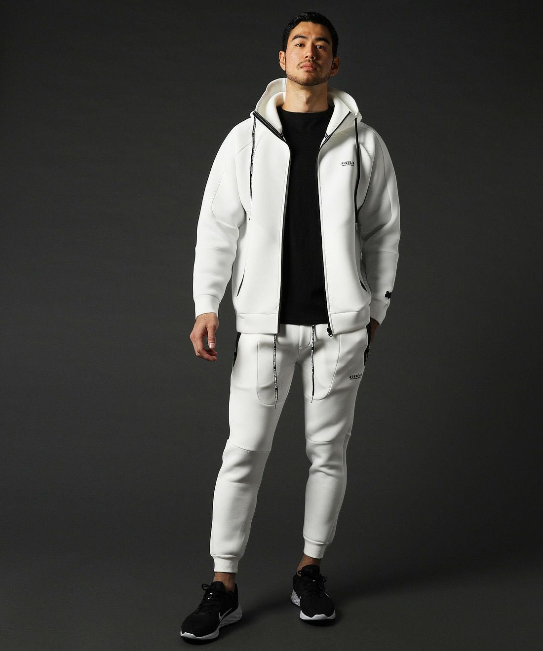 スポンジボンディングジップアップパーカー | REZES OFFICIAL ONLINE STORE